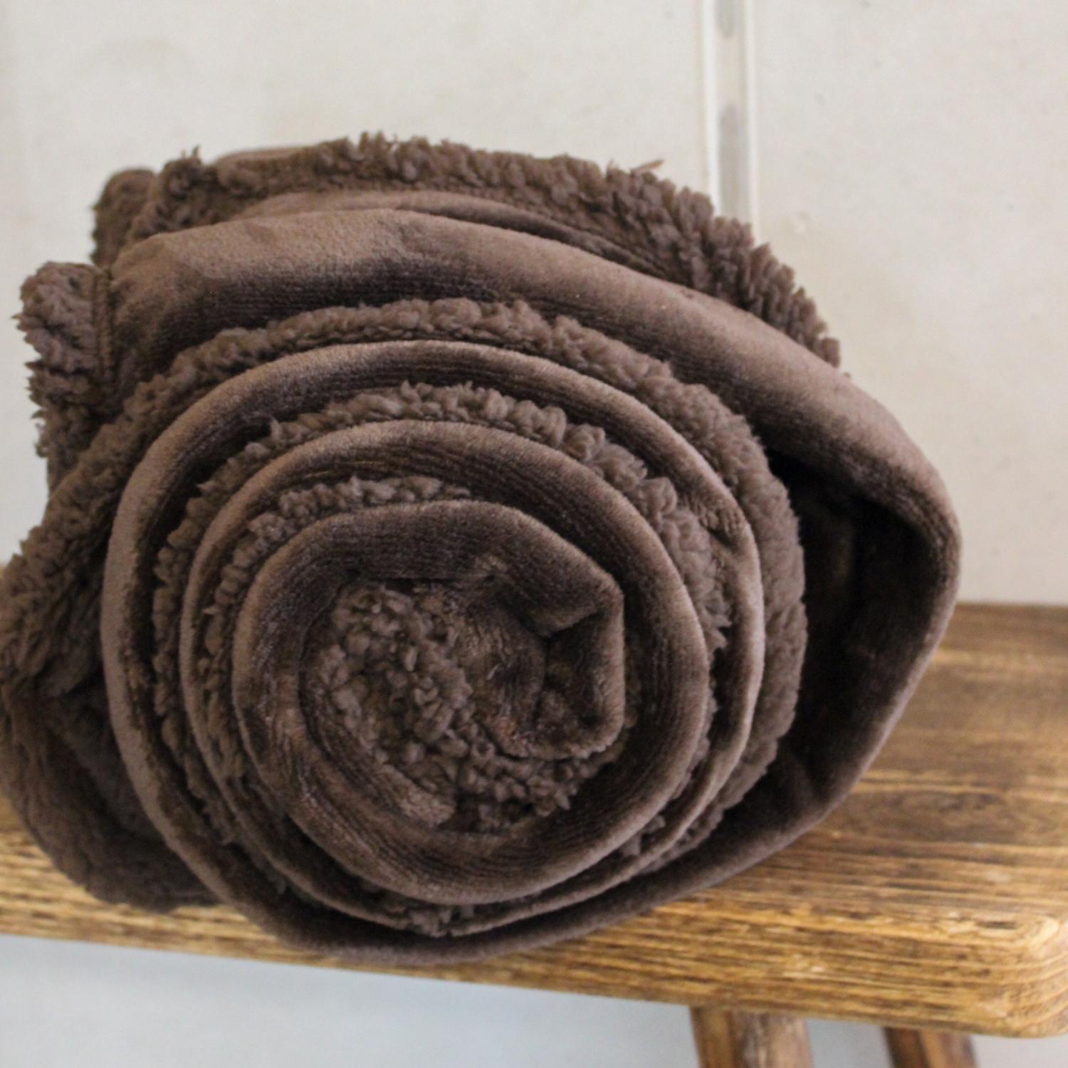 Kuscheldecke Runi - Schokobraun