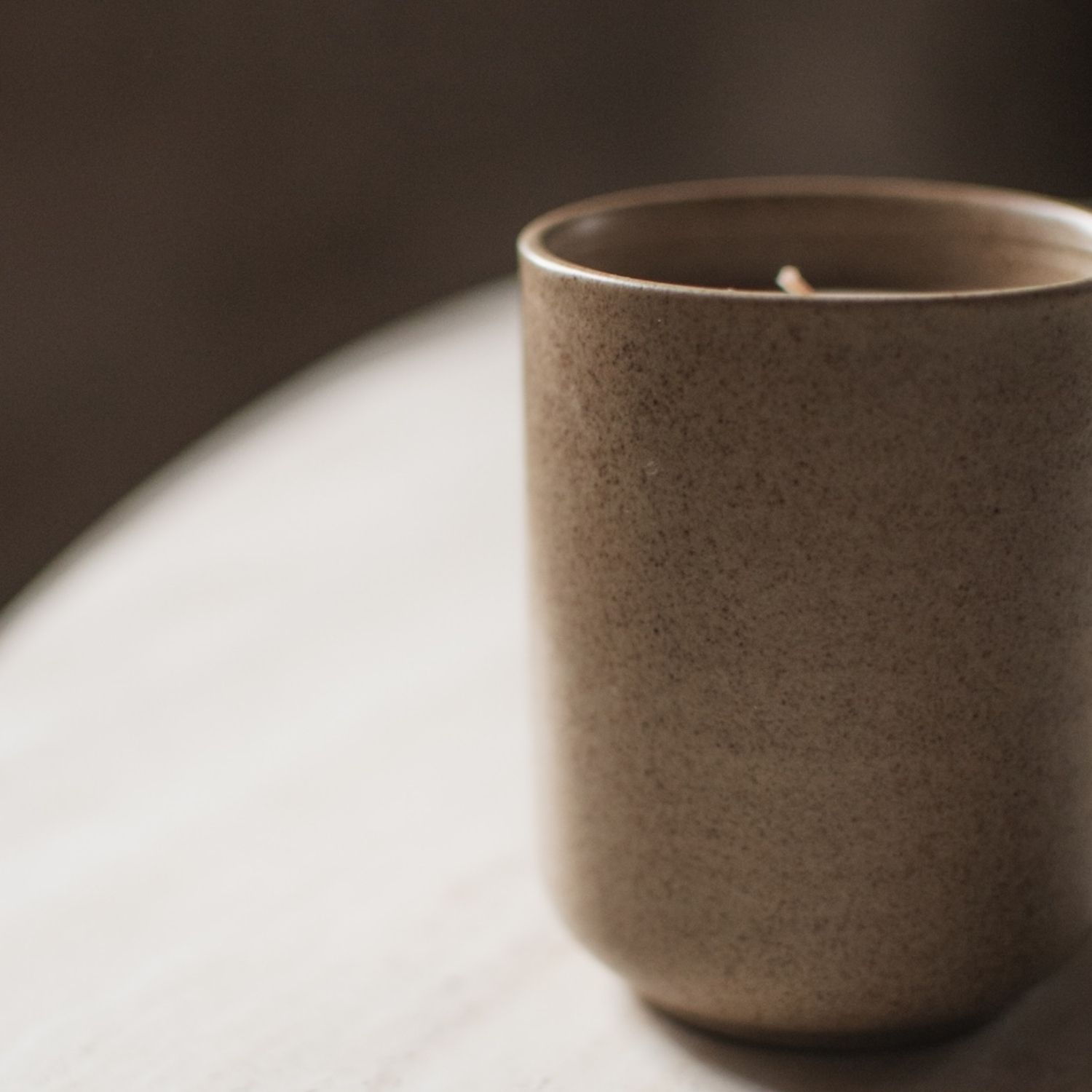 Duftkerze Burn - Beige