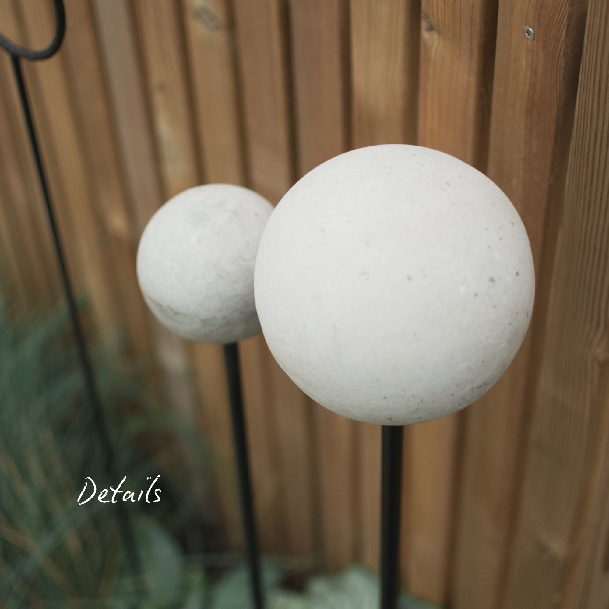 Gartenstecker mit Betonkugel groß