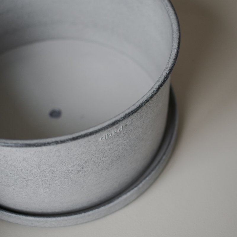 Outdoor Topf mit Teller - flach groß - Greige