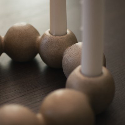 Kerzenstaender_Bright_-_beige_Wohnfuehl-Shop_UG_02.jpg