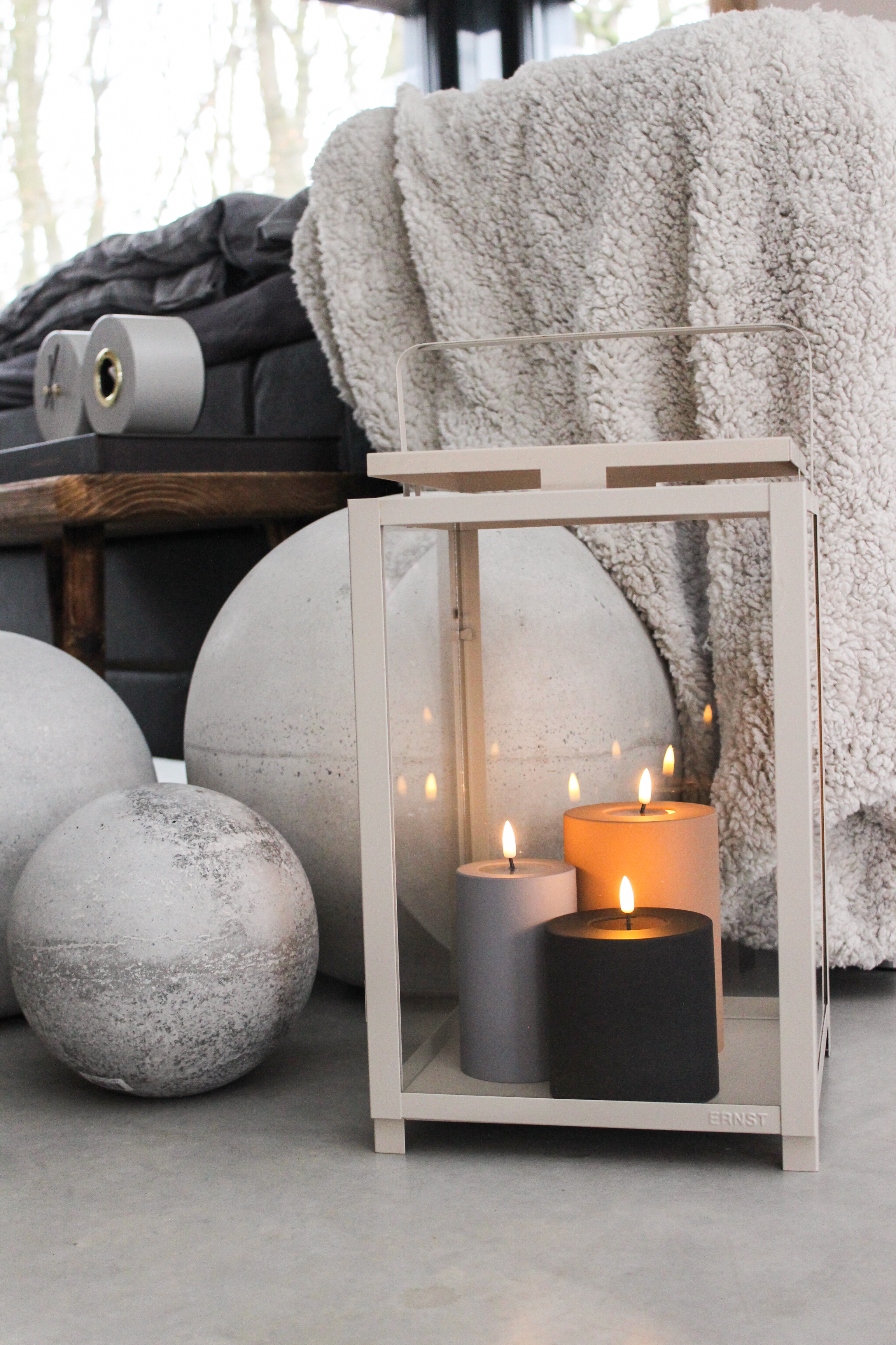 LED_Kerze_-_Greige_Wohnfuehl-Shop_UG_03.jpg