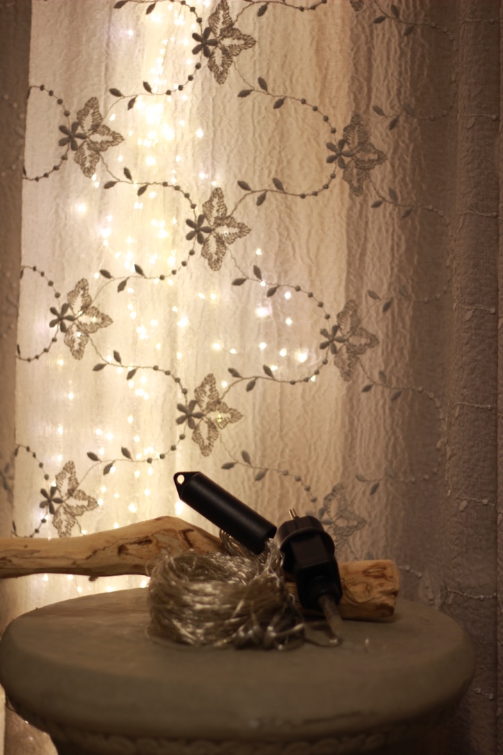 Lichterkettenstrang aus Draht