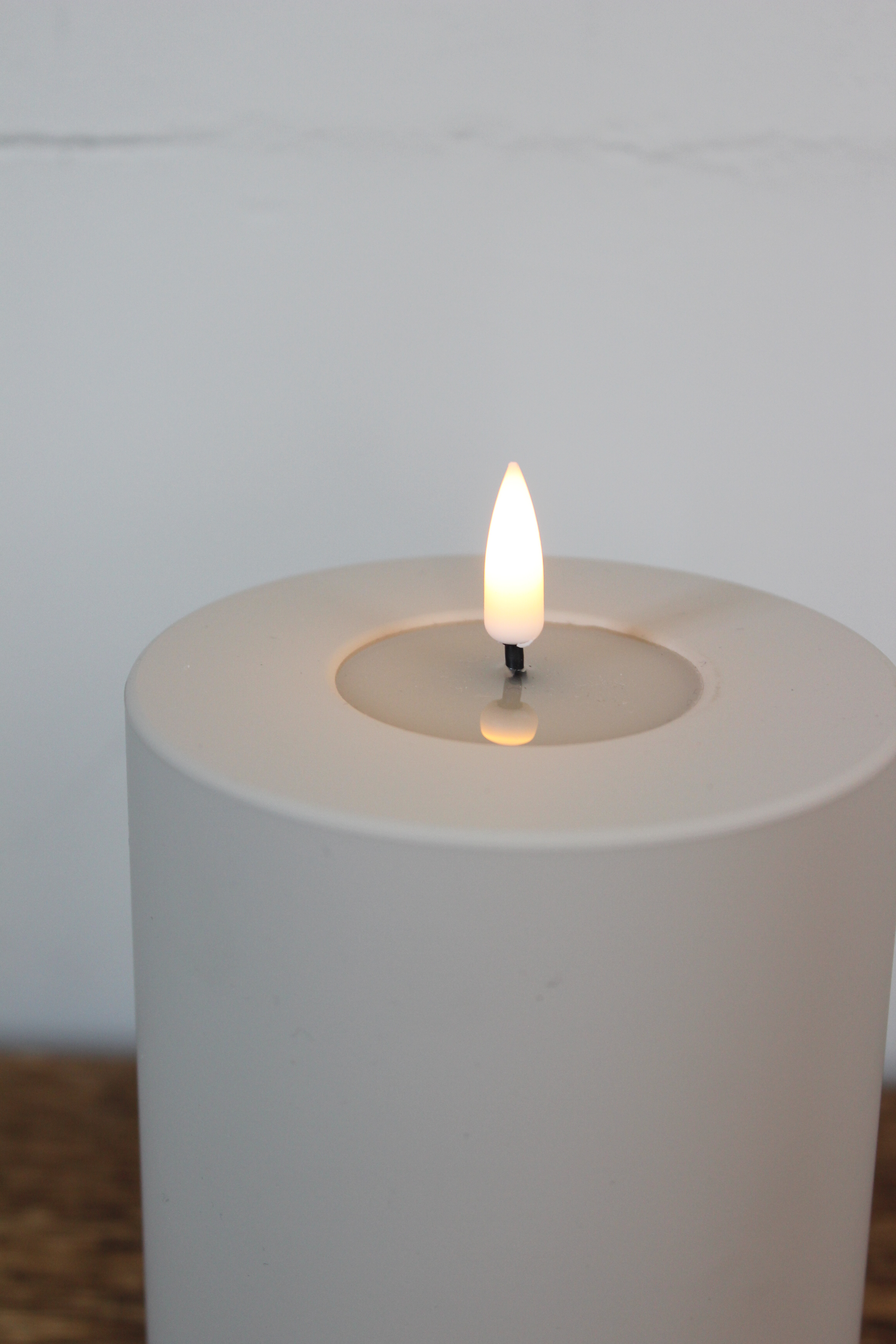 LED Stumpenkerze 10x15 - Greige